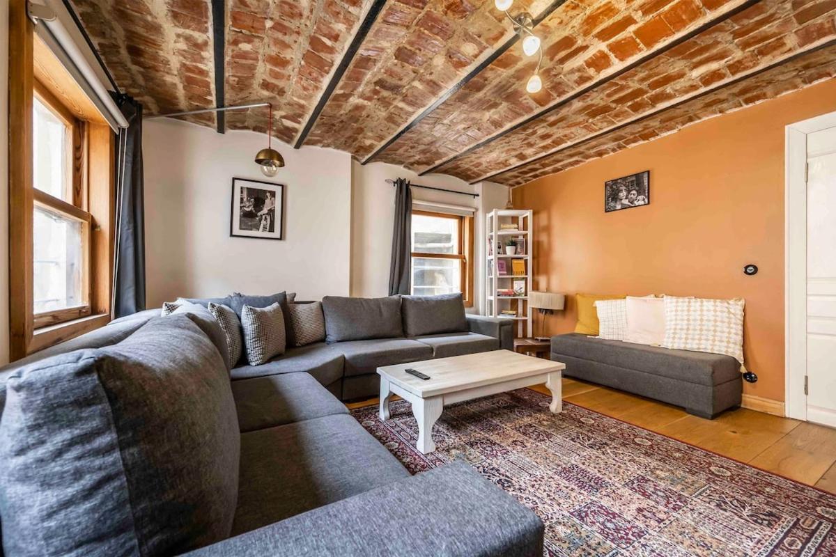 Appartement Terrace With Tower View Istambul